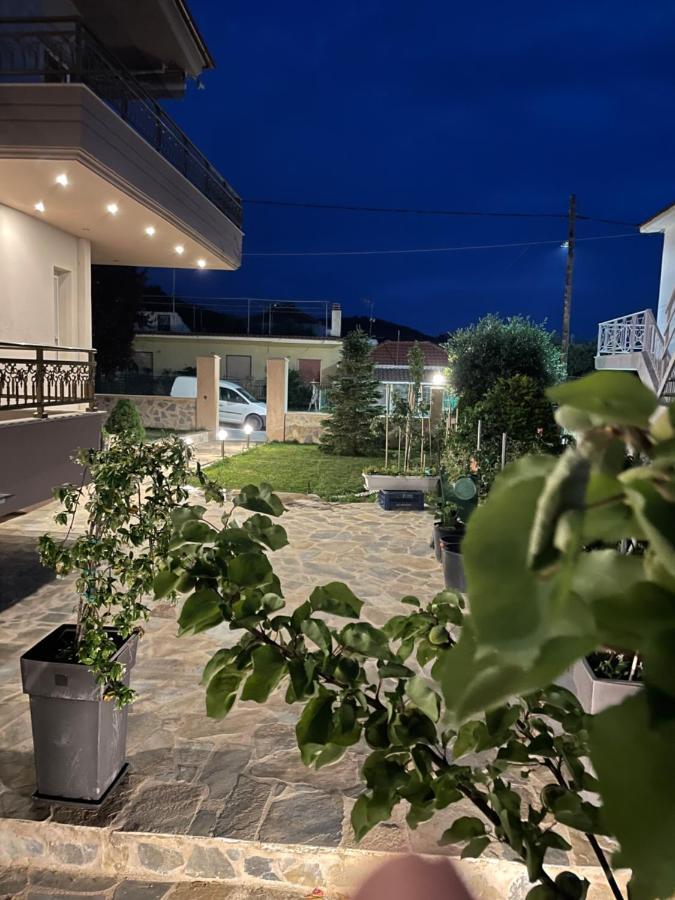 Ferienwohnung Pasithea House Skala Sotiros Exterior foto