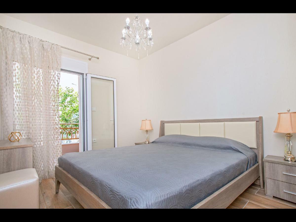 Ferienwohnung Pasithea House Skala Sotiros Exterior foto