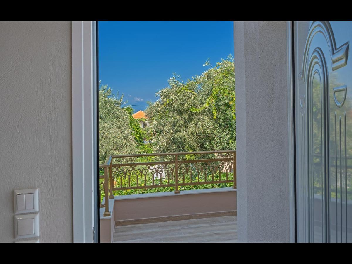 Ferienwohnung Pasithea House Skala Sotiros Exterior foto